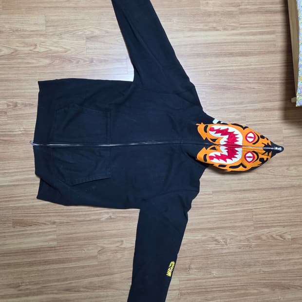 베이프 타이거 후드집업 L