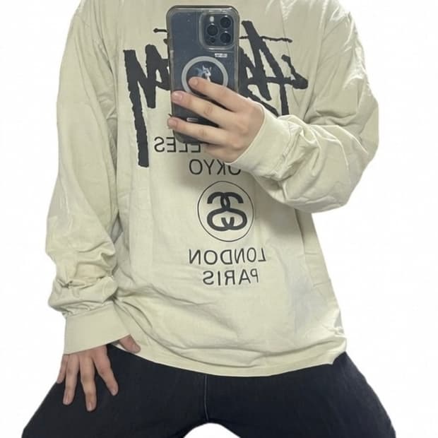 스투시 월드투어 롱슬리브 아이보리