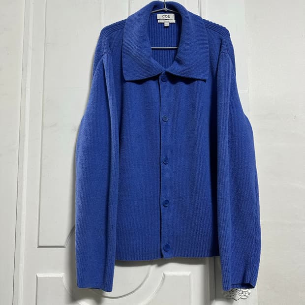 코스 COS 부클레 가디건