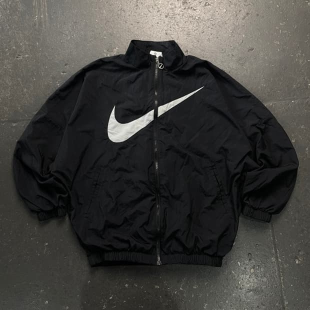 100 나이키 빅스우시 바람막이 