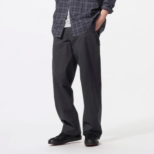 유니클로 스트레이트 치노 다크 그레이 (76)