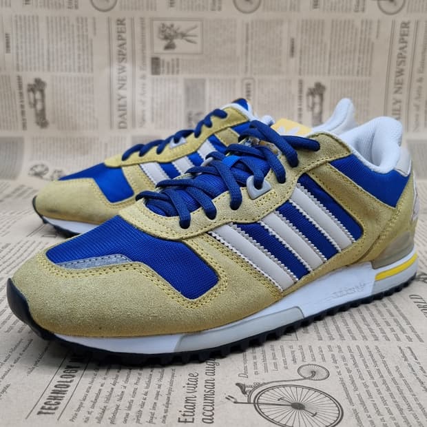 아디다스 zx700 여성운동화240