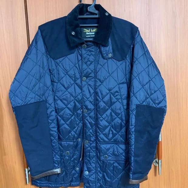 *[BARBOUR] 바버 X 랜드로버 네이비 퀼팅 자켓 M사이즈