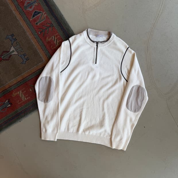 아르마니 익스체인지 하프집업 스웨터