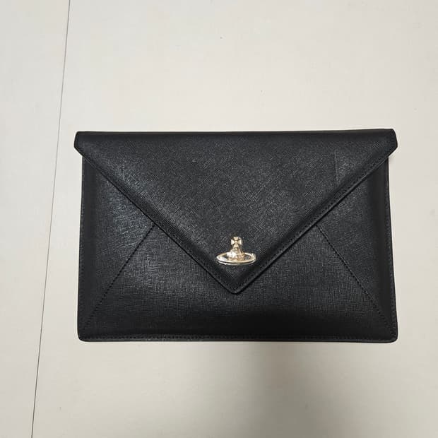 비비안웨스트우드 클러치 가방 파우치 정품