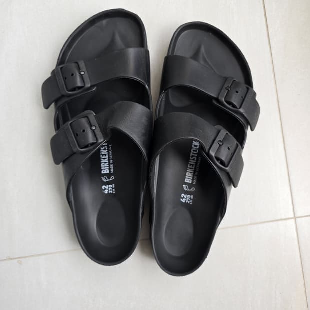 버켄스탁 슬리퍼