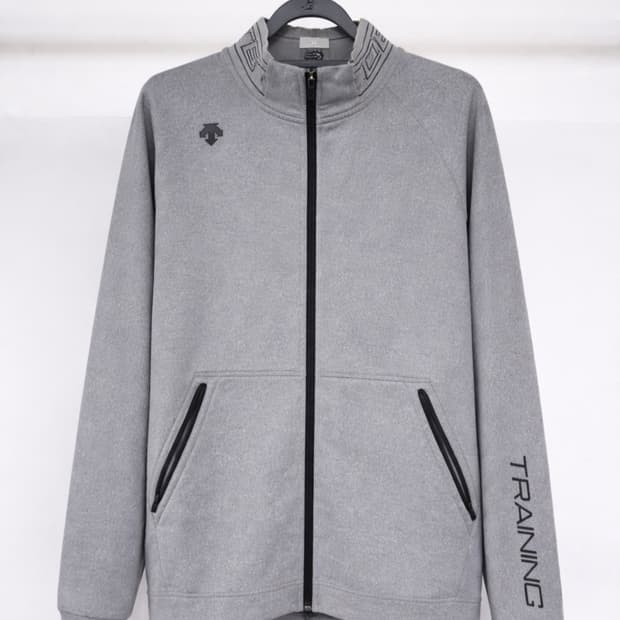 DESCENTE 트레이닝 맨투맨 