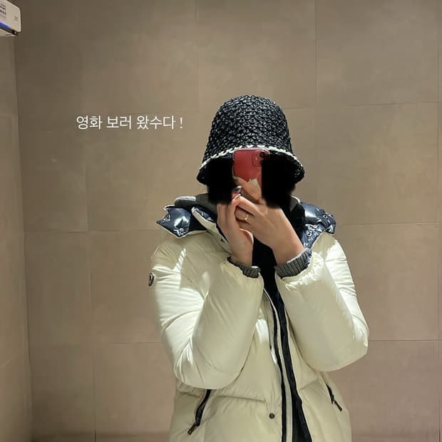 몽클레어 여성패딩