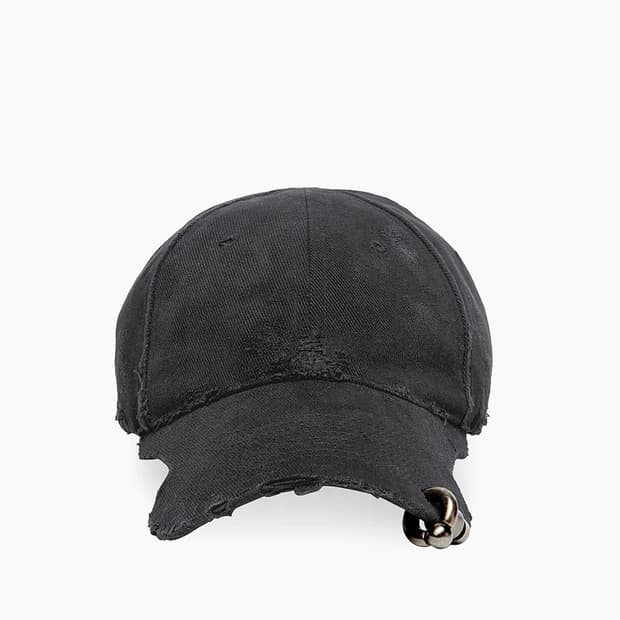 balenciaga heavy piercing cap L Size