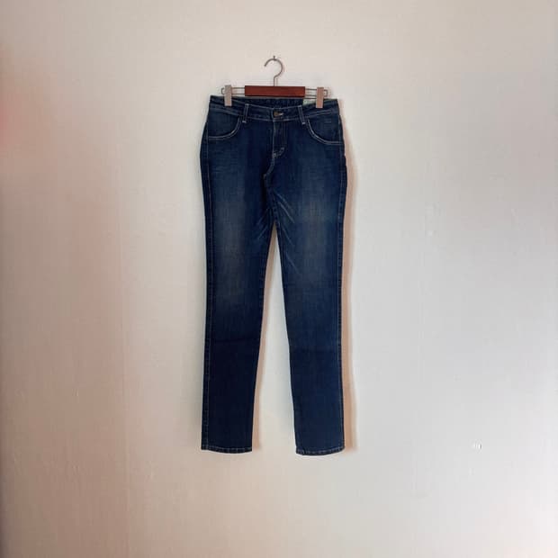 SIWY 씨위 슬림 실루엣 28 스판 데님 청바지 