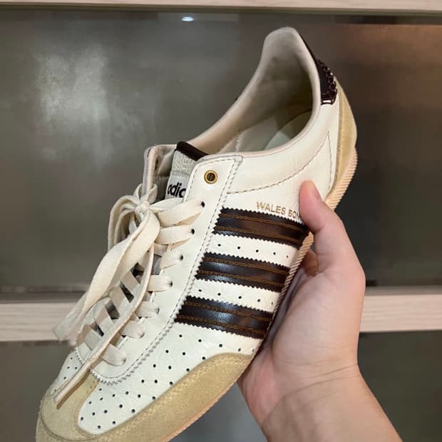 아디다스 웨일즈 보너 재팬 270사이즈