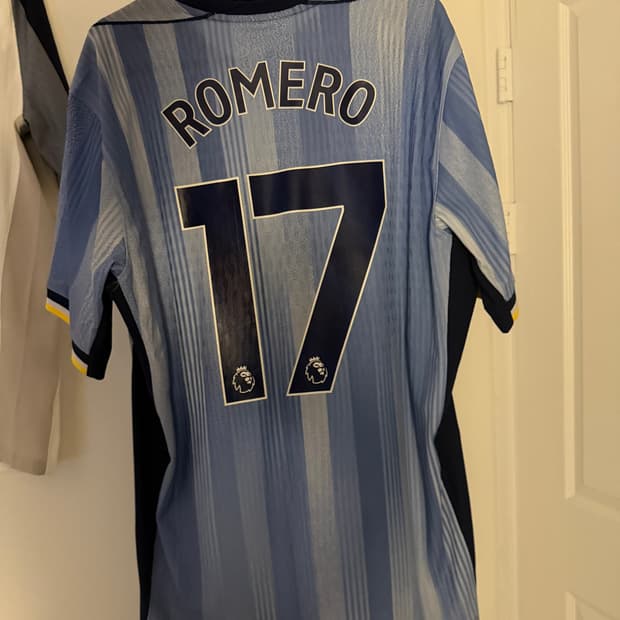 24-25 토트넘 어웨이 어센틱(해외L)