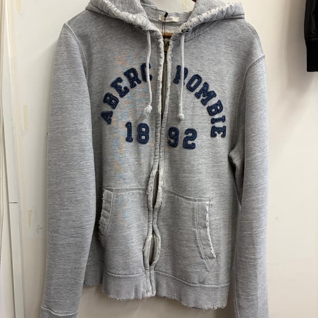N74. 아베크롬비 빈티지라인 후드집업
