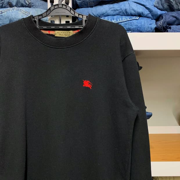 [M] 버버리 스몰로고 라운드넥 맨투맨 스웻셔츠