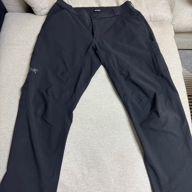 아크테릭스 크로닌 코튼 팬츠 블랙(사이즈 36R)