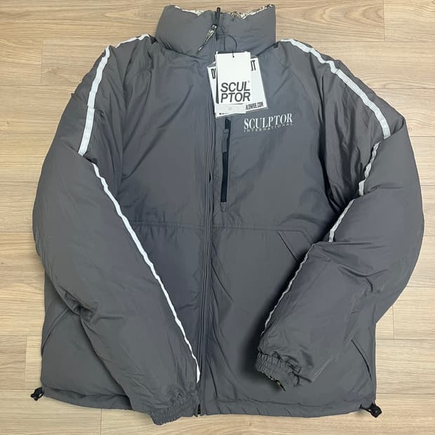 새상품/ 스컬프터 리버시블 패딩 L