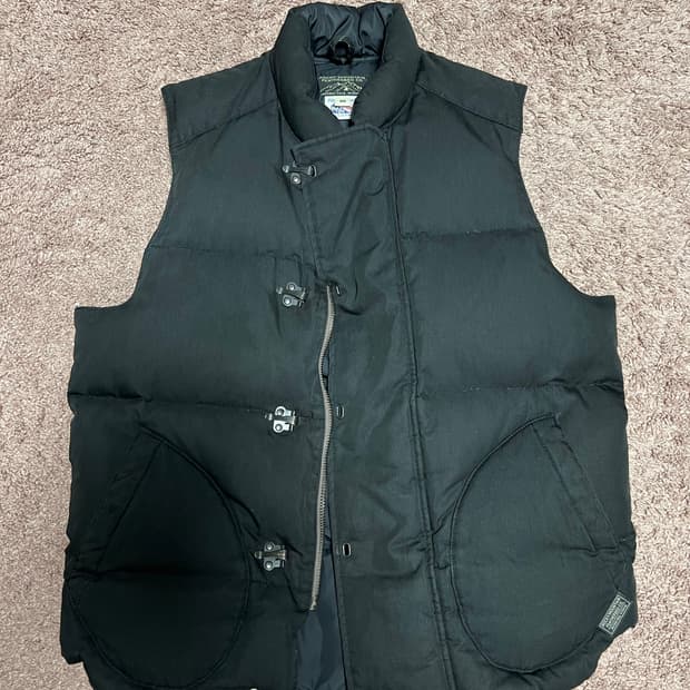 록키마운틴페더베드 패딩 베스트