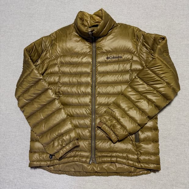 컬럼비아 옴니 쉴드 경량패딩