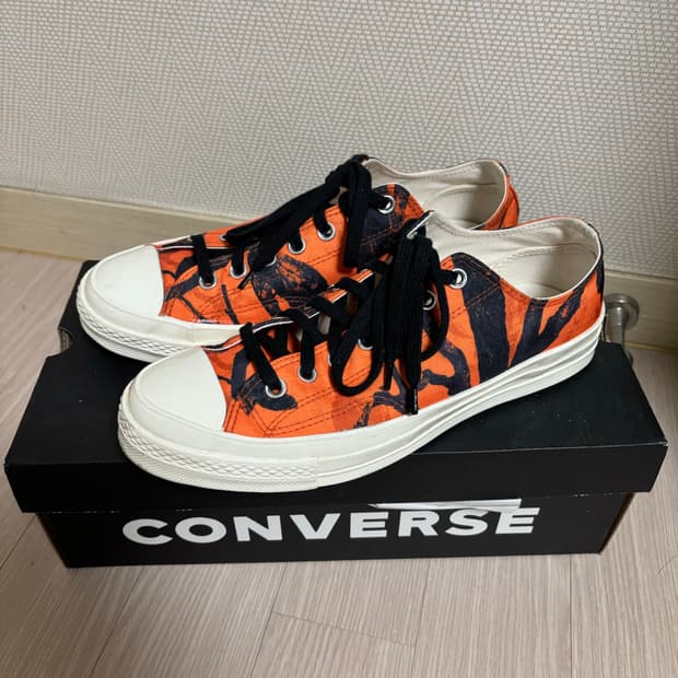 칼하트 WIP 컨버스 척 70s 275