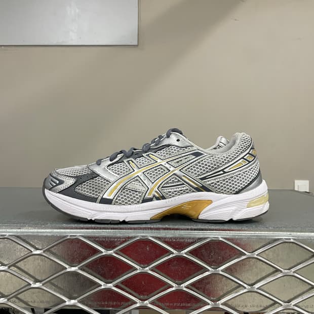 아식스 젤 1130 폴라 쉐이드 실버 270