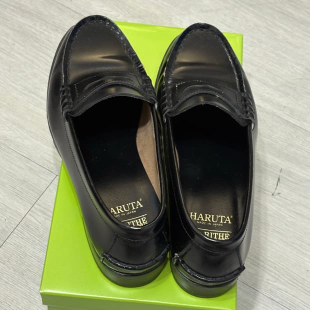 하루타 x 마리떼프랑소와저버 페니로퍼 240mm