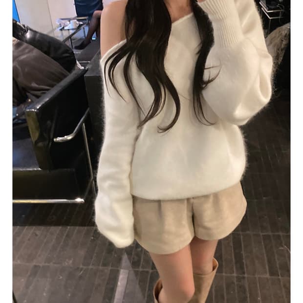 Nutty wool shorts 울쇼츠 반바지 차콜