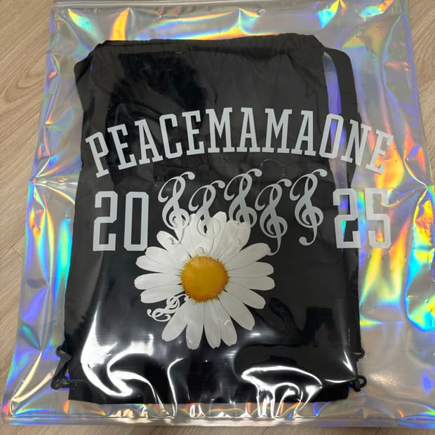 피스마이너스원 x 2025 마마 어워즈 피스마마원 짐색 블랙