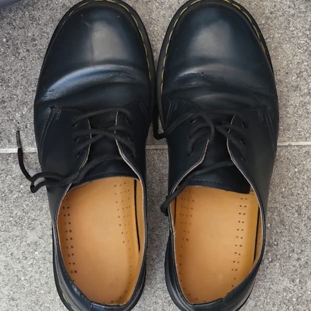 [UK8 270] 닥터마틴 1461 스무스 네이비