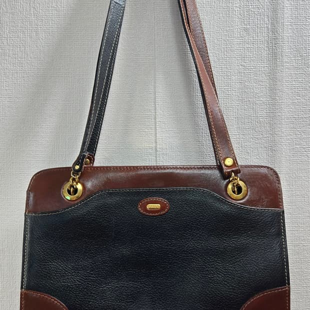 [정품] 발리(Bally) 빈티지 금장 바이컬러 가죽 숄더백
