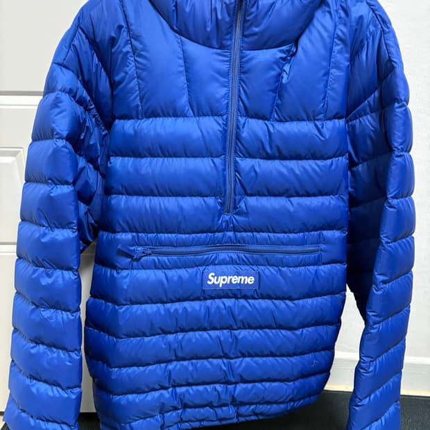 슈프림경량패딩