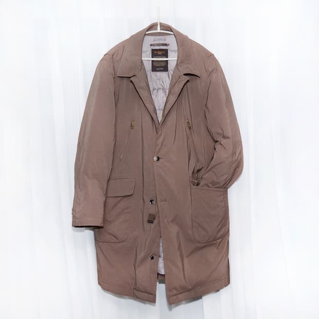 마에스트로 이탈리안 클래식 구스다운 패딩 코트 (105+)