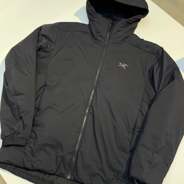 아크테릭스 아톰 헤베웨이트 블랙 라지