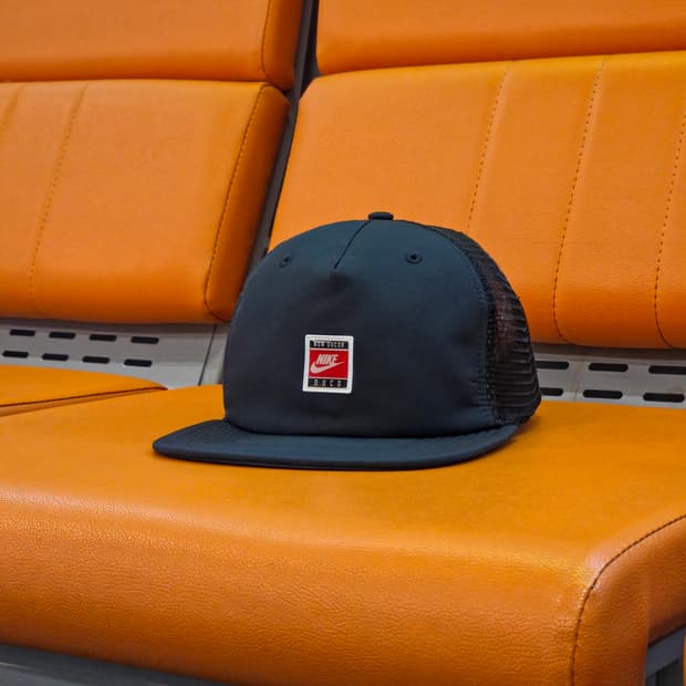 나이키 메쉬캡 모자 