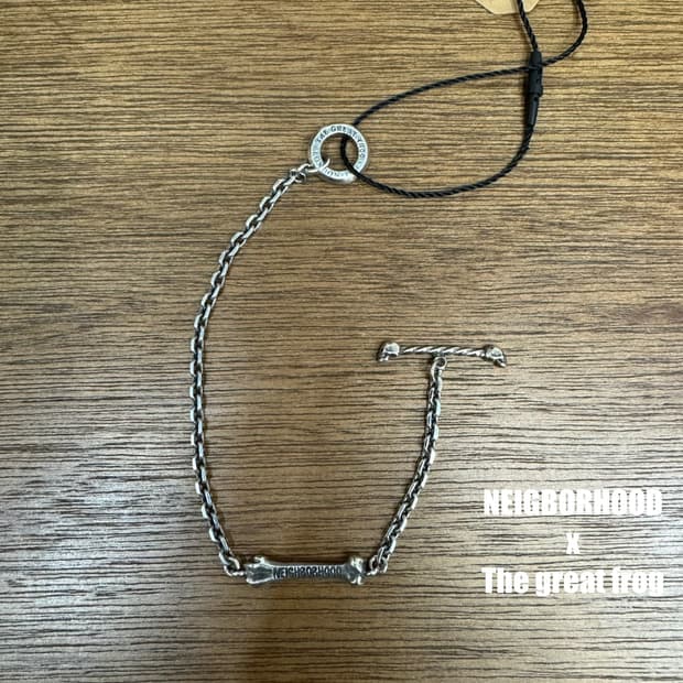 [OS] 네이버후드 x 더 그레이트 프로그 실버 브레이슬릿