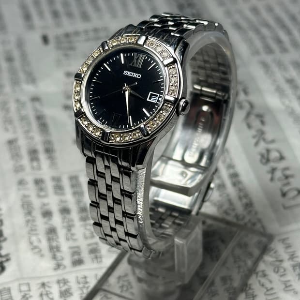 SEIKO quartz woman