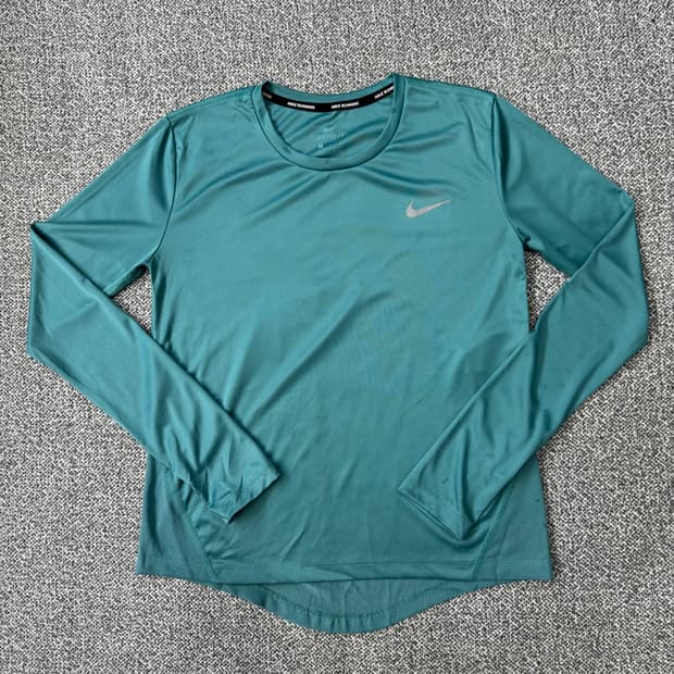 나이키 런닝 슬리브