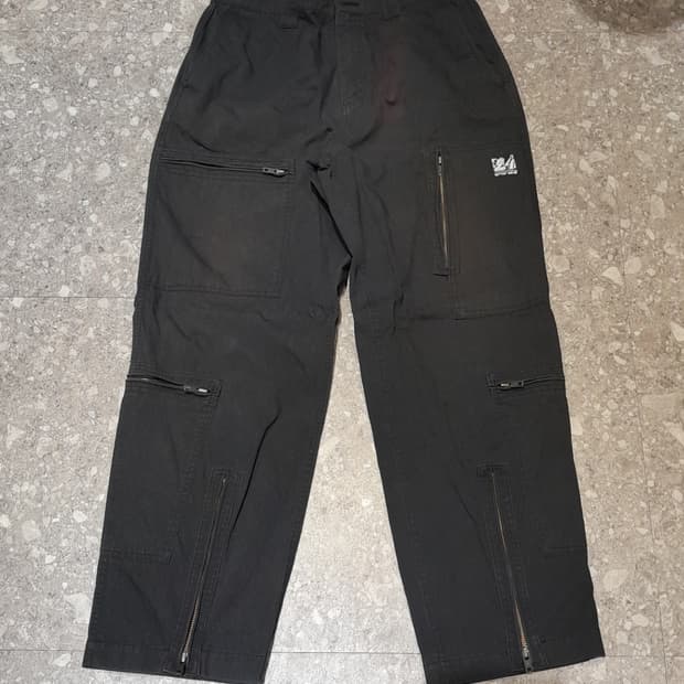 💥디스이즈네버댓 코튼 팬츠 (L)  
