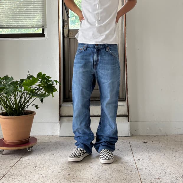 Levi’s 507 Boot Cut
