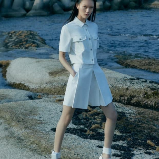 [준지] 여성 린넨 블랜디드 플립 디테일 쇼츠