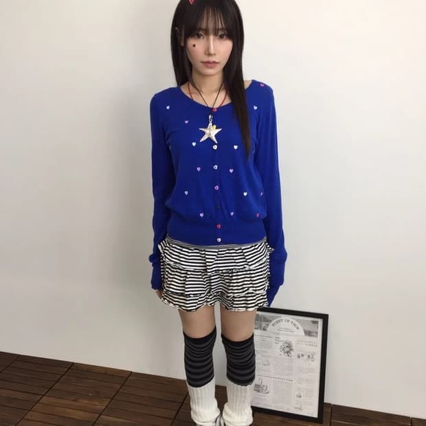 Earth Red Label Heart Cardigan