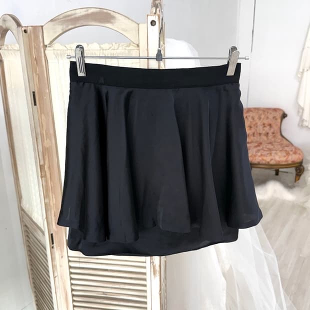 Barbie black mini skirt