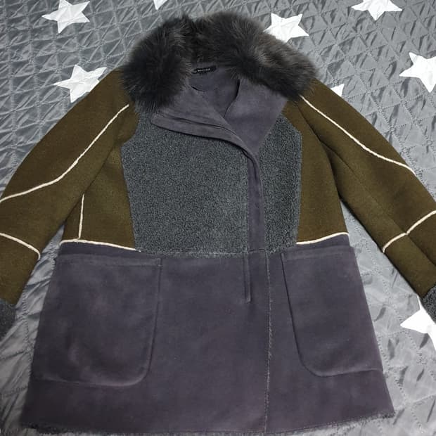 NICE CLAUP 폭스퍼 울혼방 스웨이드 사선지퍼 미디코트 (55)