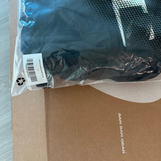 (3, 새제품) 산산기어 서픽스 푸퍼 경량패딩 자켓 블랙