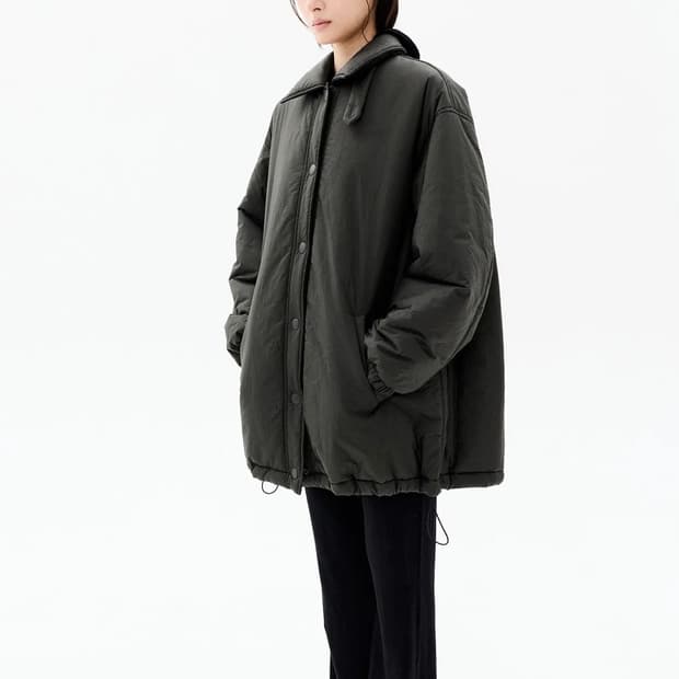 코스모스 셔링 패딩 자켓 딥카키