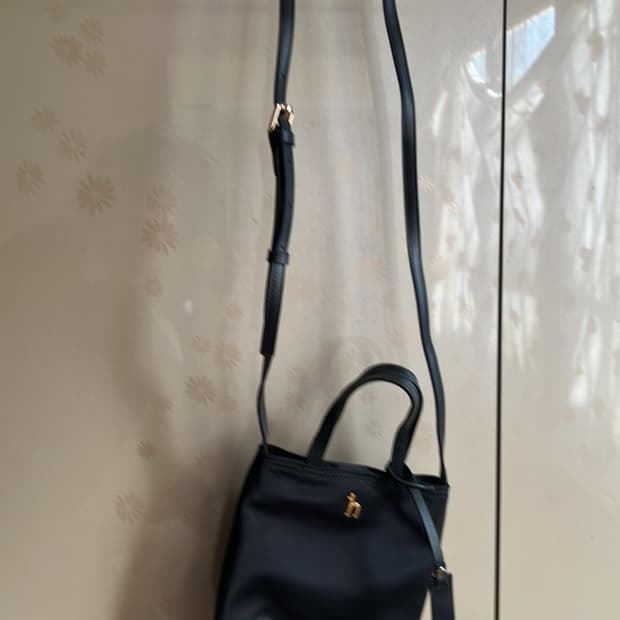 헤지스 나일론 미니백