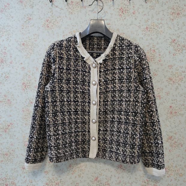 트위드 가디건 블랙 베이지 진주 단추 55