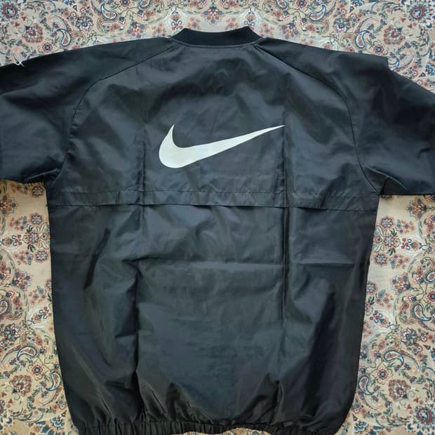 나이키 빅로고 웜업