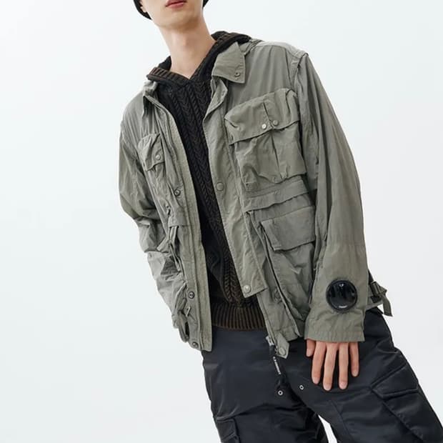 cp컴퍼니 24시즌  크롬r 유틸리티 밀레 자켓M