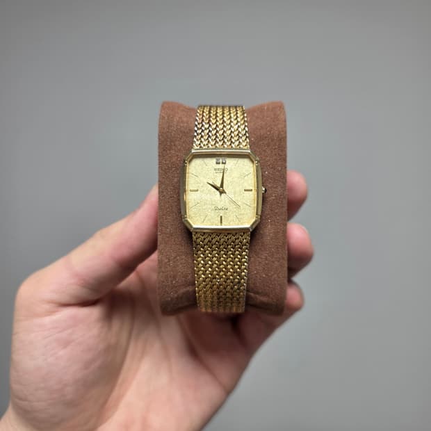 Seiko Dolce Quartz 9521-5210