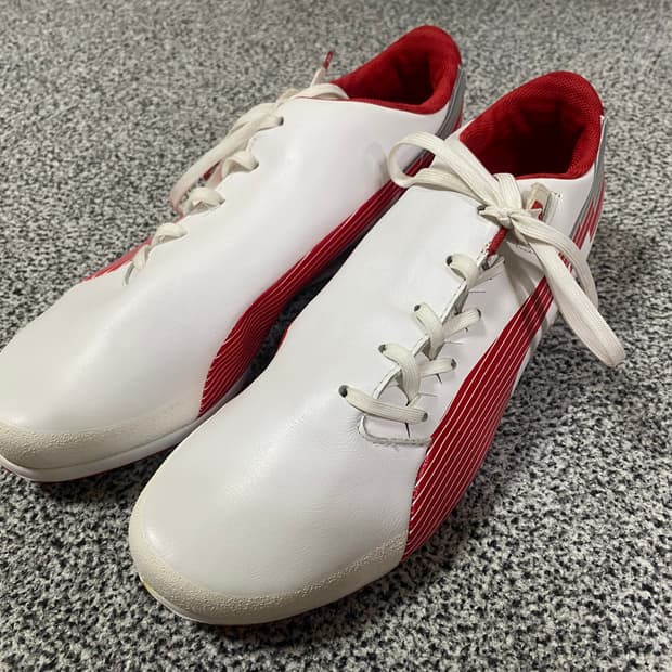 PUMA 푸마 x 페라리 에보스피드 F1 로우 스니커즈 250사이즈